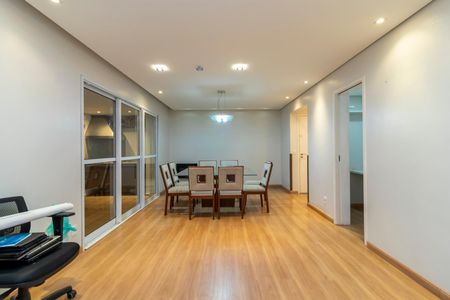 Apartamento à venda com 89m², 2 quartos e 2 vagasSala