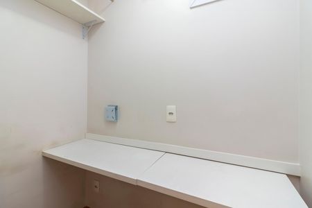 Apartamento à venda com 89m², 2 quartos e 2 vagasEscritório