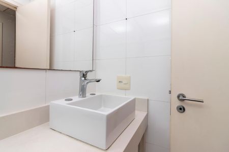 Apartamento à venda com 89m², 2 quartos e 2 vagasBanheiro da Suíte