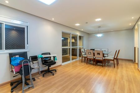 Apartamento à venda com 89m², 2 quartos e 2 vagasSala