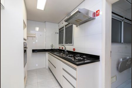 Apartamento à venda com 89m², 2 quartos e 2 vagasCozinha