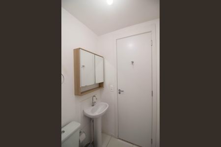 Apartamento para alugar com 38m², 2 quartos e sem vaga Apartamento para alugar com 38m², 2 quartos e sem vagaBanheiro