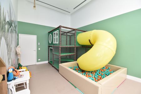 Studio para alugar com 33m², 1 quarto e sem vagaÁrea comum - Playground