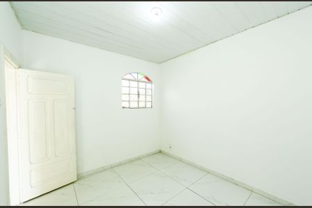 Casa para alugar com 130m², 2 quartos e 2 vagasQUARTO2