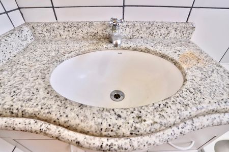 Apartamento para alugar com 50m², 2 quartos e 1 vagaBanheiro