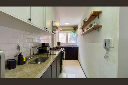 Apartamento à venda com 58m², 2 quartos e 1 vagaCozinha