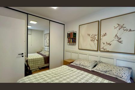 Apartamento à venda com 58m², 2 quartos e 1 vagaCloset do quarto 1