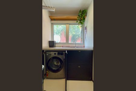 Apartamento à venda com 58m², 2 quartos e 1 vagaÁrea de Serviço