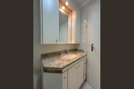 Apartamento à venda com 73m², 3 quartos e 2 vagasBanheiro Social
