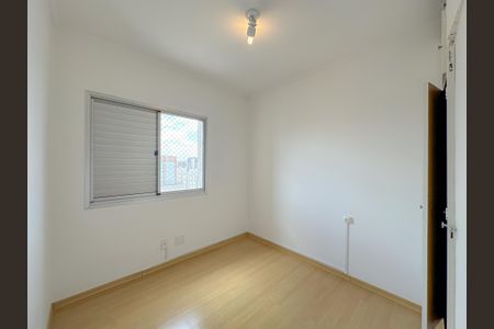 Apartamento à venda com 73m², 3 quartos e 2 vagasQuarto 2