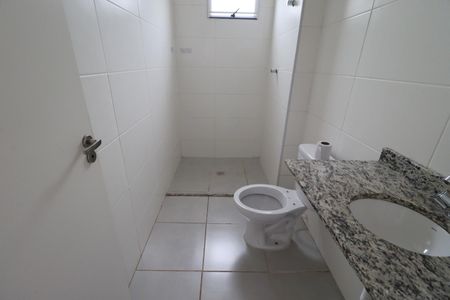 Apartamento para alugar com 56m², 2 quartos e 1 vaga Apartamento para alugar com 56m², 2 quartos e 1 vagaBanheiro