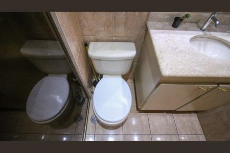 Apartamento à venda com 50m², 2 quartos e 1 vaga Apartamento à venda com 50m², 2 quartos e 1 vagaBanheiro