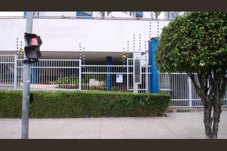 Apartamento à venda com 50m², 2 quartos e 1 vaga Apartamento à venda com 50m², 2 quartos e 1 vagaFachada