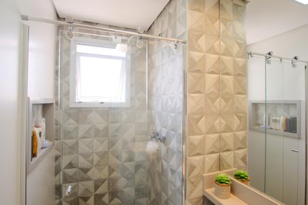 Apartamento à venda com 83m², 2 quartos e 2 vagasBanheiro da Suíte