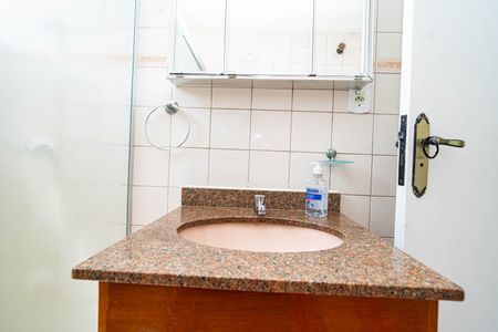 Apartamento para alugar com 50m², 1 quarto e sem vagaBanheiro