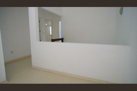 Casa à venda com 145m², 3 quartos e 2 vagas Casa à venda com 145m², 3 quartos e 2 vagasAcesso quartos