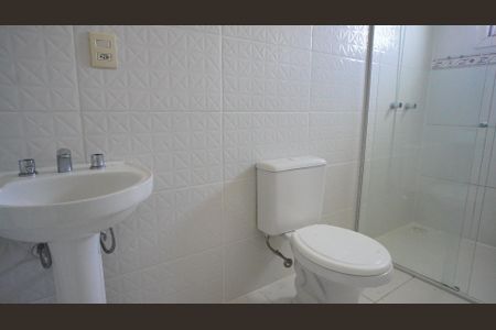 Casa à venda com 145m², 3 quartos e 2 vagas Casa à venda com 145m², 3 quartos e 2 vagasBanheiro suite