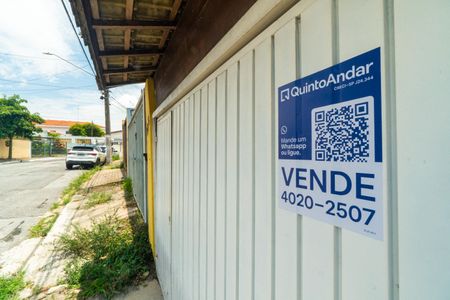Casa à venda com 168m², 3 quartos e 2 vagasPlaquinha