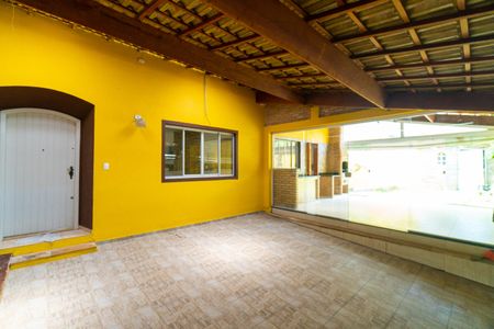 Casa à venda com 168m², 3 quartos e 2 vagasGaragem