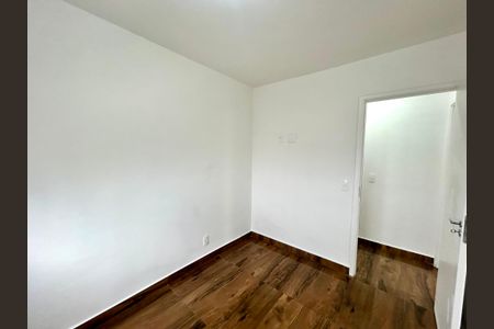 Quarto 1 de apartamento à venda com 2 quartos, 55m² em Vila das Bandeiras, Guarulhos