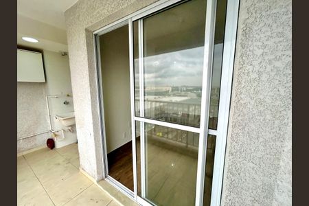 Varanda da Sala de apartamento à venda com 2 quartos, 55m² em Vila das Bandeiras, Guarulhos