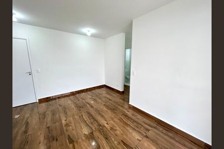 Sala de apartamento à venda com 2 quartos, 55m² em Vila das Bandeiras, Guarulhos
