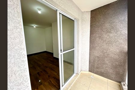 Varanda da Sala de apartamento à venda com 2 quartos, 55m² em Vila das Bandeiras, Guarulhos