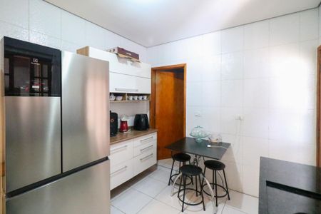 Casa à venda com 100m², 2 quartos e 1 vaga Casa à venda com 100m², 2 quartos e 1 vagaCozinha