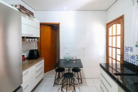 Casa à venda com 100m², 2 quartos e 1 vaga Casa à venda com 100m², 2 quartos e 1 vagaCozinha