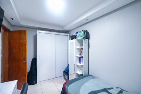 Casa à venda com 100m², 2 quartos e 1 vaga Casa à venda com 100m², 2 quartos e 1 vagaQuarto 2