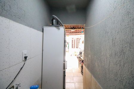 Casa à venda com 100m², 2 quartos e 1 vaga Casa à venda com 100m², 2 quartos e 1 vagaÁrea de Serviço