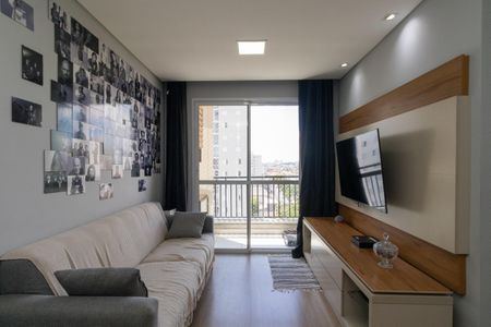 Sala de apartamento para alugar com 2 quartos, 50m² em Jardim Vila Formosa, São Paulo