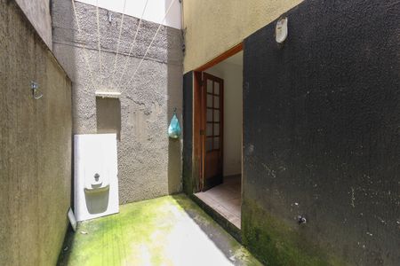 Quintal de casa de condomínio à venda com 3 quartos, 92m² em Itaquera, São Paulo