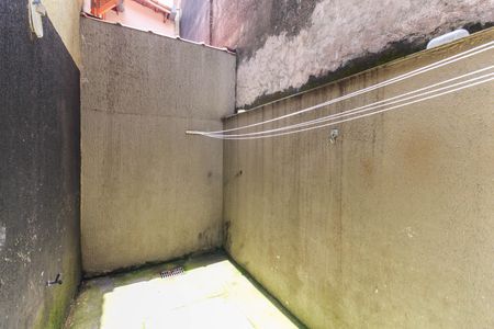 Casa de condomínio à venda com 92m², 3 quartos e 1 vagaQuintal