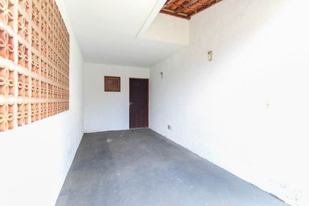 Casa de condomínio à venda com 92m², 3 quartos e 1 vagaGaragem