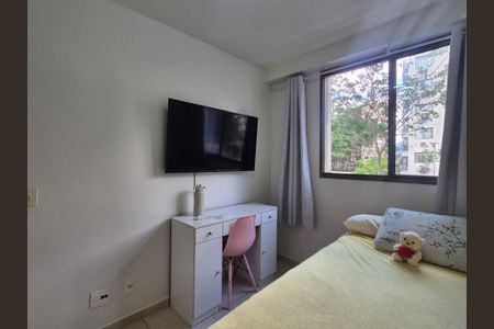 Apartamento à venda com 85m², 3 quartos e 1 vagaQuarto 2