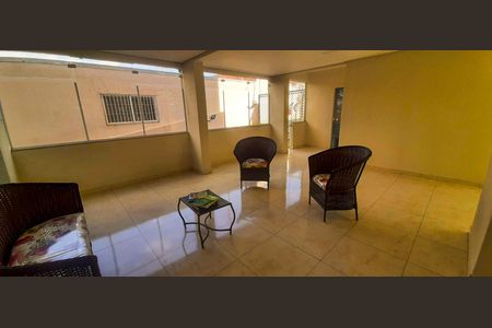 Apartamento à venda com 68m², 2 quartos e 1 vagaHall de Entrada