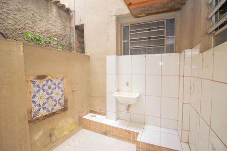 Casa para alugar com 65m², 2 quartos e sem vaga Casa para alugar com 65m², 2 quartos e sem vagaCozinha e Área de Serviço