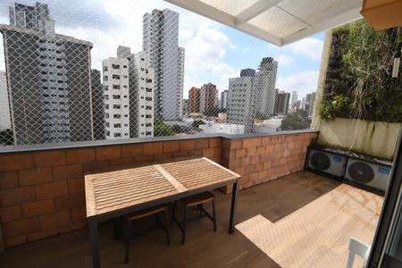 Sala - Sacada de apartamento para alugar com 1 quarto, 52m² em Cambuí, Campinas