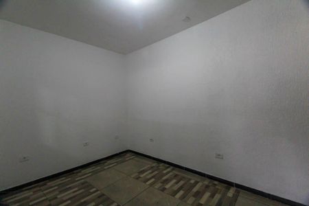 Casa para alugar com 2 quartos, 100m² em Vila Industrial, São Paulo