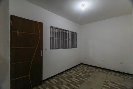 Casa para alugar com 2 quartos, 100m² em Vila Industrial, São Paulo