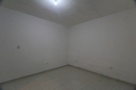 Casa para alugar com 2 quartos, 100m² em Vila Industrial, São Paulo