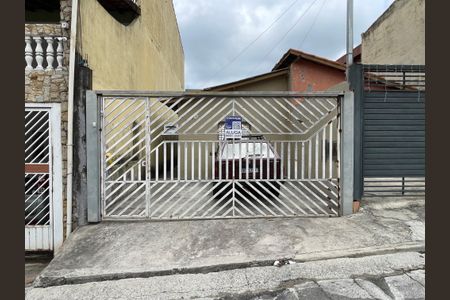 Casa para alugar com 80m², 2 quartos e 1 vagaFachada