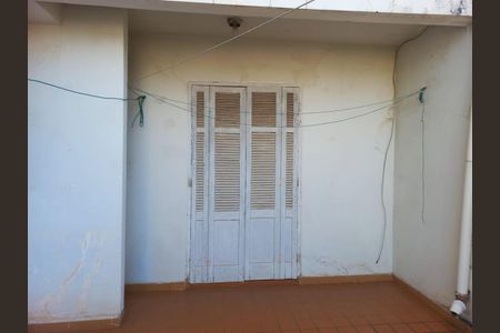 Quintal de casa à venda com 3 quartos, 211m² em Cambuci, São Paulo