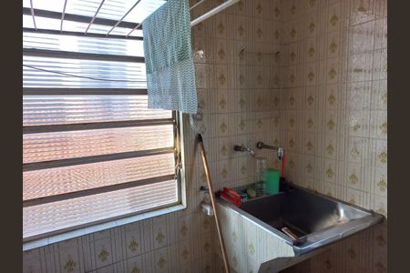 Lavanderia de casa à venda com 3 quartos, 211m² em Cambuci, São Paulo