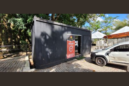 Casa para alugar com 320m², 2 quartos e 5 vagasmini mercado