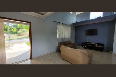 Casa para alugar com 320m², 2 quartos e 5 vagassala 