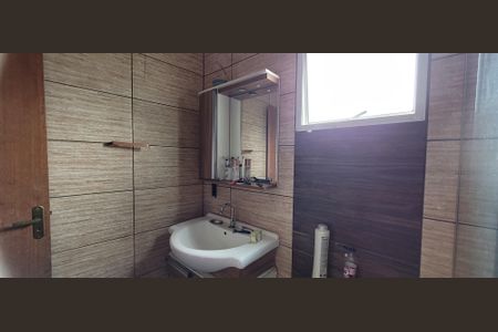 Casa para alugar com 320m², 2 quartos e 5 vagasbanheiro