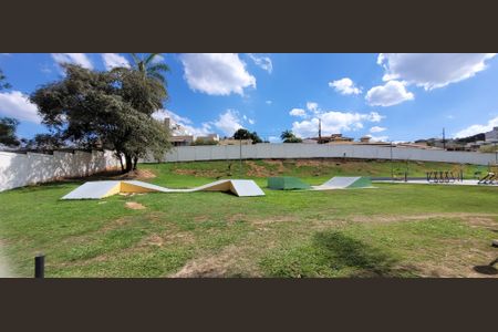 Casa para alugar com 320m², 2 quartos e 5 vagasÁrea comum - Playground