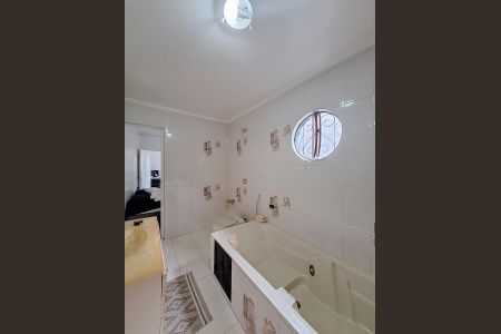 Casa à venda com 120m², 3 quartos e sem vaga Casa à venda com 120m², 3 quartos e sem vagaBanheiro Quarto 1